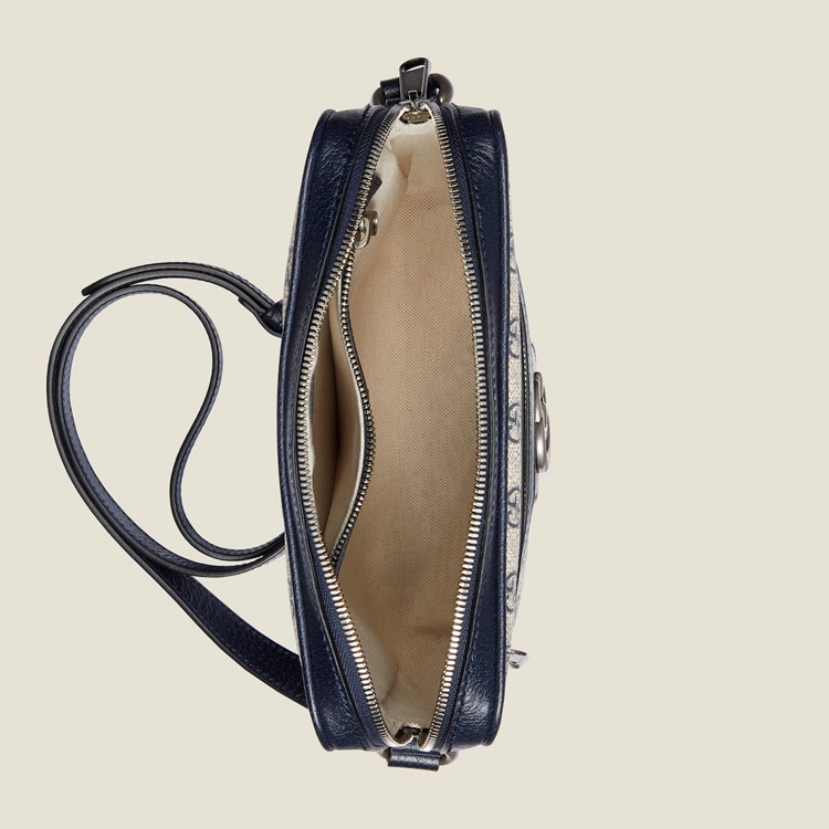 547926.96IWN.4076.013.064.0000.Light Ophidia GG small messenger bag